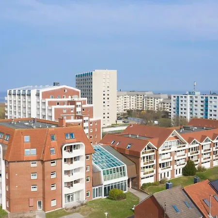 Trafalgar 332 * クックスハーフェン