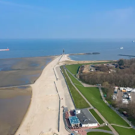 Trafalgar 332 アパート クックスハーフェン