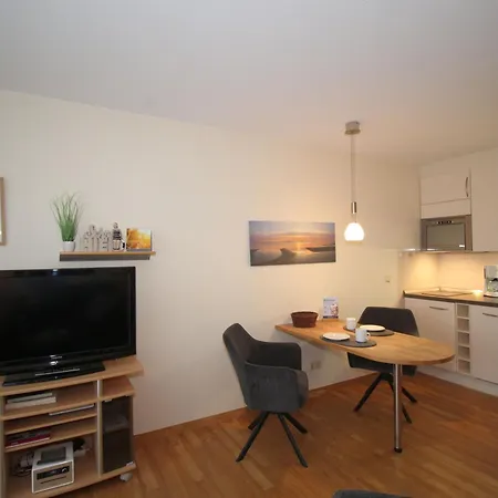Apartment Trafalgar 332 *